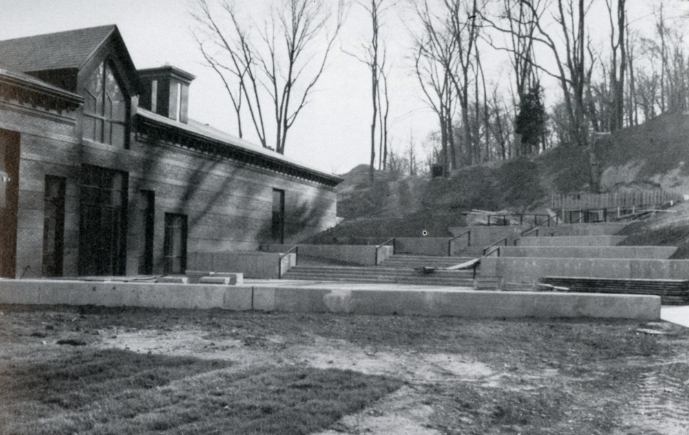 Grace Auditorium3