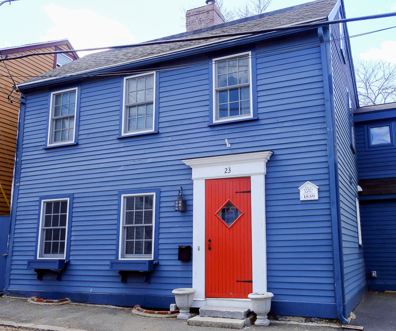 Yellow House1